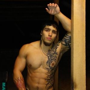 Meet your Posher, Anthony